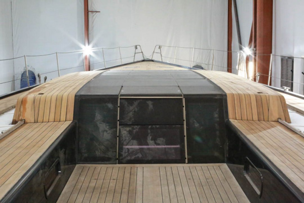 967B1570